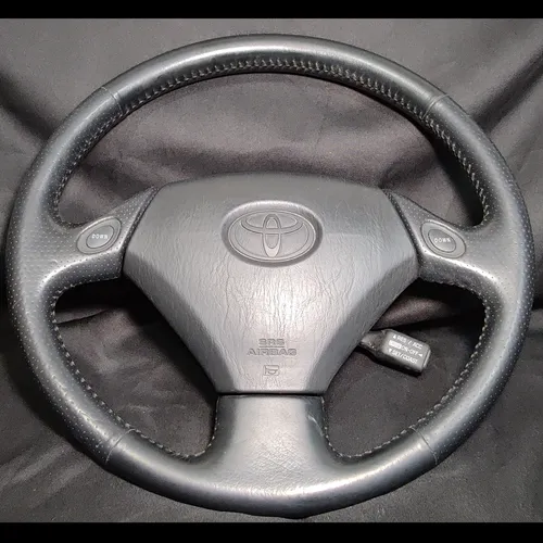 Used 1998-2000 Aristo Steering Wheel